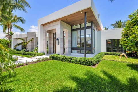 Villa ou maison à vendre à West Palm Beach, Floride: 5 chambres, 344.95 m2 № 2088084 - photo 2