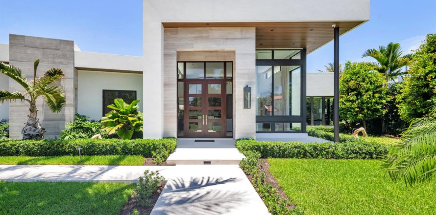 Villa ou maison à West Palm Beach, Floride 5 chambres, 344.95 m2 № 2088084