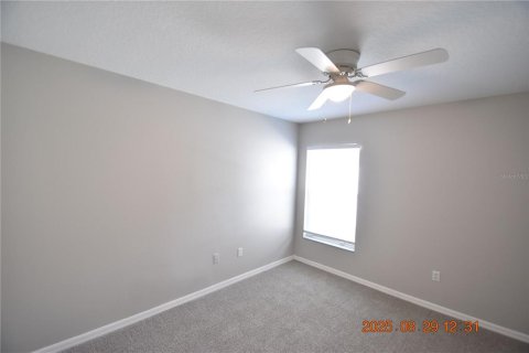 Casa en alquiler en Brandon, Florida, 3 dormitorios, 172.43 m2 № 1915596 - foto 30