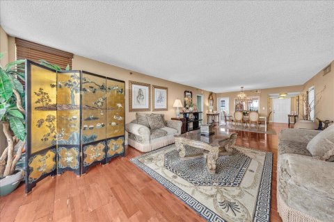 Copropriété à vendre à Pompano Beach, Floride: 3 chambres, 150.5 m2 № 2407590 - photo 14