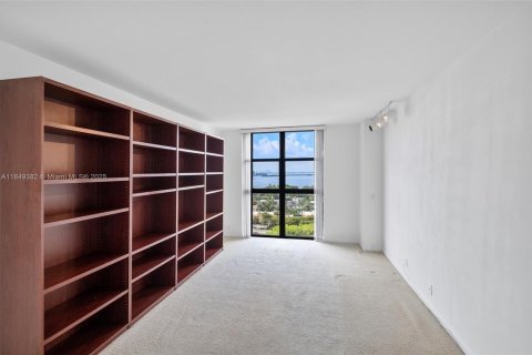 Condominio en venta en Miami, Florida, 2 dormitorios, 141.21 m2 № 1851986 - foto 24