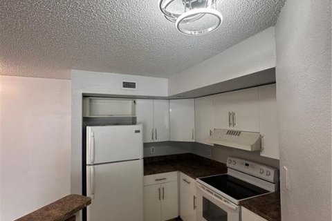 Copropriété à vendre à Sunrise, Floride: 1 chambre, 69.03 m2 № 1788995 - photo 6