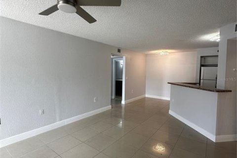 Copropriété à vendre à Sunrise, Floride: 1 chambre, 69.03 m2 № 1788995 - photo 2