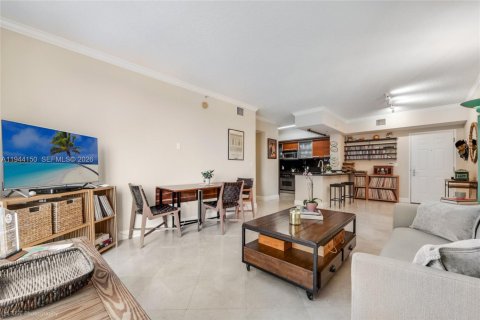 Copropriété à vendre à Coral Gables, Floride: 3 chambres, 124.21 m2 № 2001323 - photo 7