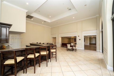 Condo in Coral Gables, Florida, 2 bedrooms  № 1868696 - photo 20