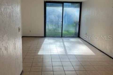 Condominio en venta en Gainesville, Florida, 2 dormitorios, 120.03 m2 № 1873206 - foto 3