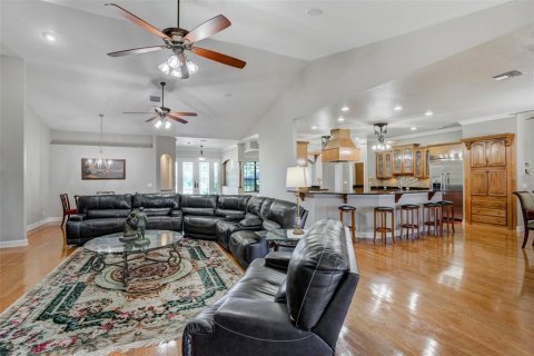 Casa en venta en Plant City, Florida, 4 dormitorios, 602.94 m2 № 1636811 - foto 16