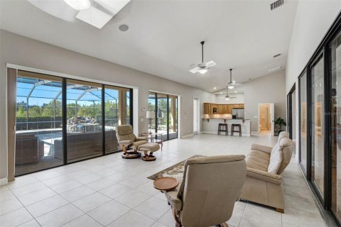 Casa en venta en Plant City, Florida, 4 dormitorios, 602.94 m2 № 1636811 - foto 28