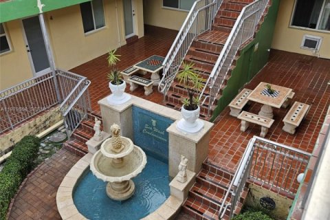 Снять в аренду кондоминиум в Майами-Бич, Флорида 1 спальня, 54.16м2, № 2046451 - фото 22