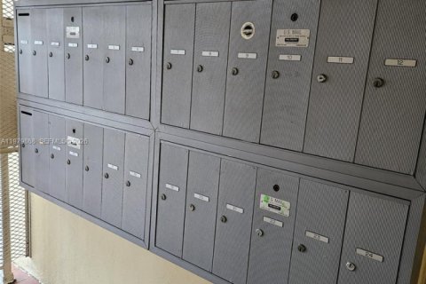 Снять в аренду кондоминиум в Майами-Бич, Флорида 1 спальня, 54.16м2, № 2046451 - фото 19