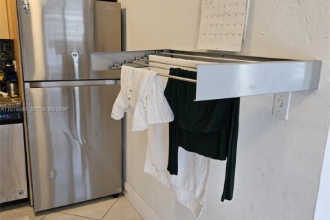 Снять в аренду кондоминиум в Майами-Бич, Флорида 1 спальня, 54.16м2, № 2046451 - фото 4