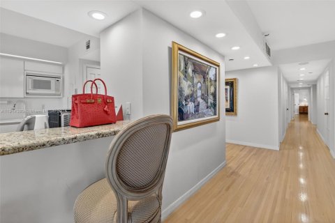 Copropriété à vendre à Aventura, Floride: 3 chambres, 219.25 m2 № 1971866 - photo 26