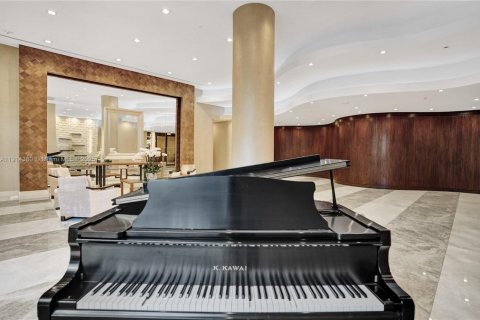Condo in Aventura, Florida, 3 bedrooms  № 1971866 - photo 14