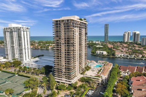 Condo in Aventura, Florida, 3 bedrooms  № 1971866 - photo 2
