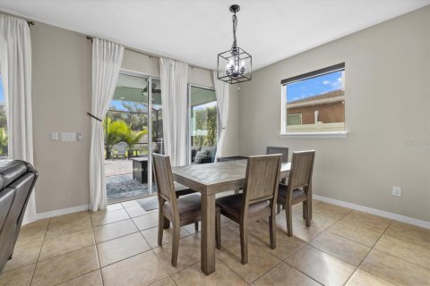 Casa en venta en Bradenton, Florida, 4 dormitorios, 300.45 m2 № 2386086 - foto 17