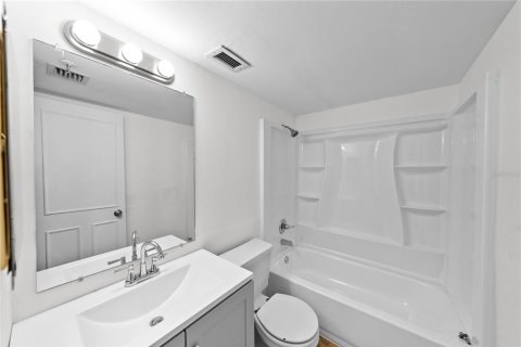 Copropriété à louer à Tampa, Floride: 2 chambres, 105.54 m2 № 1807222 - photo 19