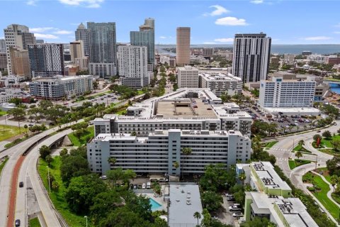 Copropriété à louer à Tampa, Floride: 2 chambres, 105.54 m2 № 1807222 - photo 29