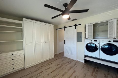 Condominio en alquiler en Punta Gorda, Florida, 2 dormitorios, 77.95 m2 № 1810466 - foto 6