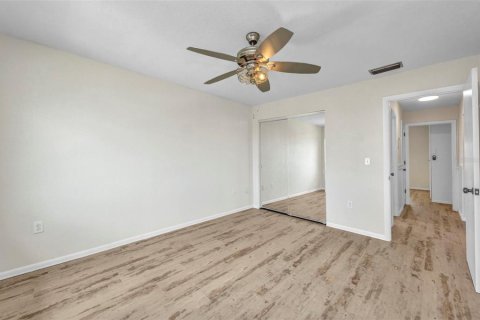 Condominio en alquiler en Punta Gorda, Florida, 2 dormitorios, 77.95 m2 № 1810466 - foto 22