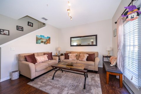 Townhouse in Kissimmee, Florida 4 bedrooms, 157.38 sq.m. № 2098959 - photo 4