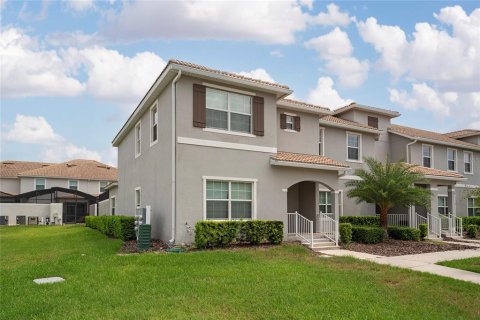 Townhouse in STOREY LAKE in Kissimmee, Florida 5 bedrooms, 201.41 sq.m. № 1803749 - photo 2