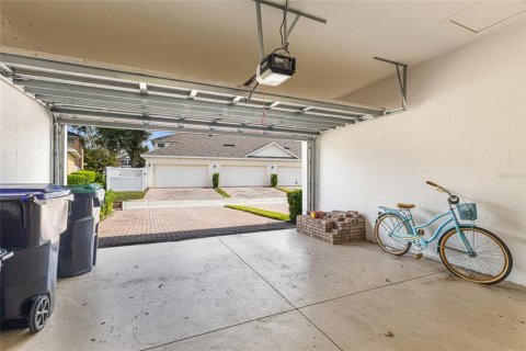 Townhouse in Winter Garden, Florida 3 bedrooms, 136.01 sq.m. № 1839047 - photo 21