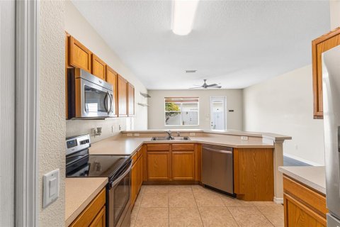 Townhouse in Winter Garden, Florida 3 bedrooms, 136.01 sq.m. № 1839047 - photo 11