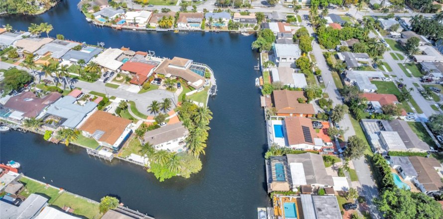 Casa en Hollywood, Florida 2 dormitorios, 128.86 m2 № 1096570