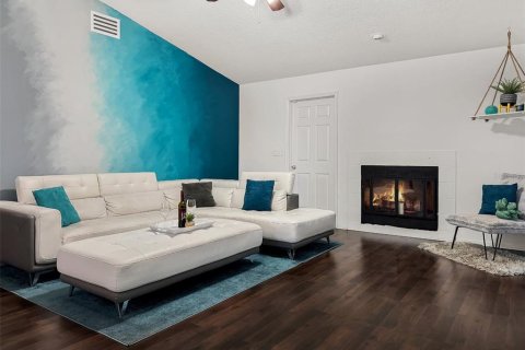 Casa en venta en Kissimmee, Florida, 4 dormitorios, 164.44 m2 № 1662315 - foto 5