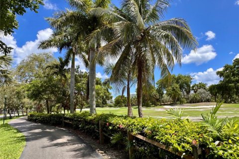 Condo in Aventura, Florida, 1 bedroom  № 2083899 - photo 18
