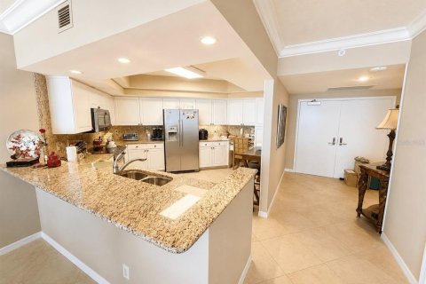 Condominio en venta en Jensen Beach, Florida, 3 dormitorios, 179.21 m2 № 2200890 - foto 14