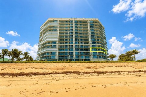 Condominio en venta en Jensen Beach, Florida, 3 dormitorios, 179.21 m2 № 2200890 - foto 2