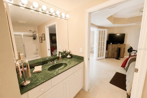 Condominio en venta en Jensen Beach, Florida, 3 dormitorios, 179.21 m2 № 2200890 - foto 30