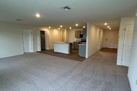Casa en venta en Port Charlotte, Florida, 4 dormitorios, 198.25 m2 № 1719295 - foto 4