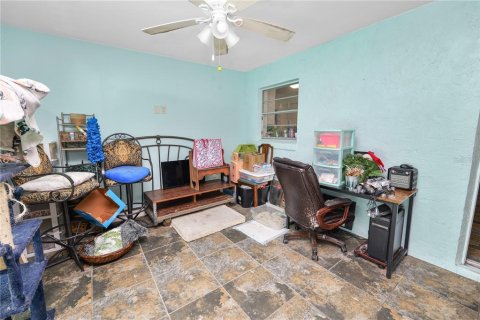 House in Indian lake estates, Florida 2 bedrooms, 134.43 sq.m. № 1808767 - photo 7