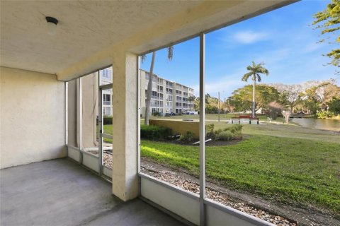 Condo in Bradenton, Florida, 2 bedrooms  № 2094376 - photo 26