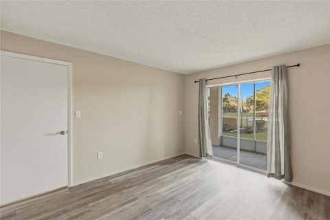 Condo in Bradenton, Florida, 2 bedrooms  № 2094376 - photo 16