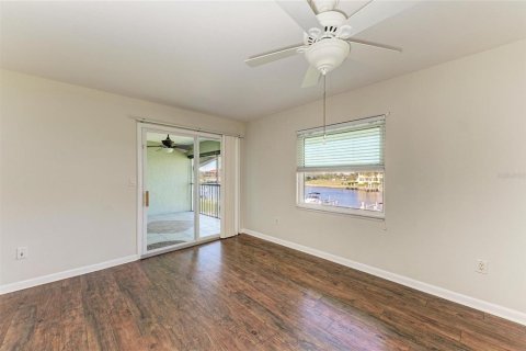 Condo in Punta Gorda, Florida, 2 bedrooms  № 1549263 - photo 18