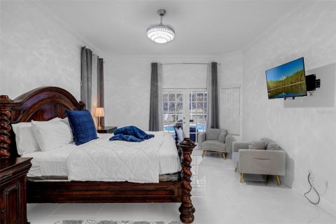 Casa en venta en Orlando, Florida, 4 dormitorios, 232.26 m2 № 1907448 - foto 15