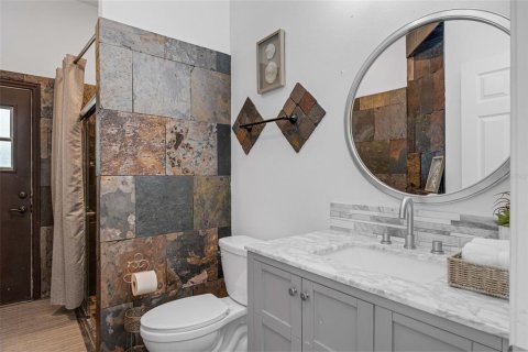 Casa en venta en Orlando, Florida, 4 dormitorios, 232.26 m2 № 1907448 - foto 21