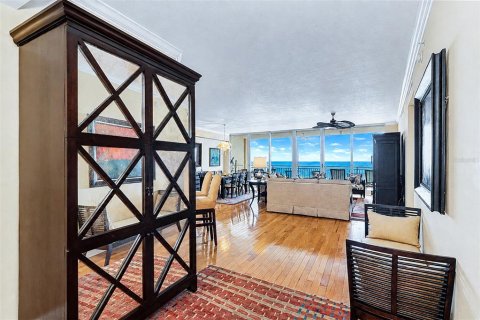 Copropriété à vendre à Madeira Beach, Floride: 3 chambres, 256.41 m2 № 2342483 - photo 19
