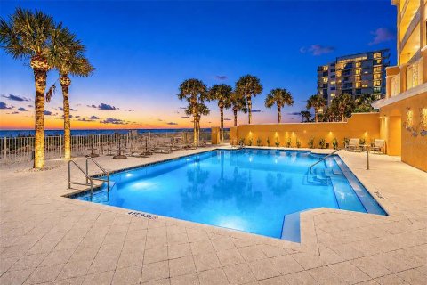Copropriété à vendre à Madeira Beach, Floride: 3 chambres, 256.41 m2 № 2342483 - photo 11