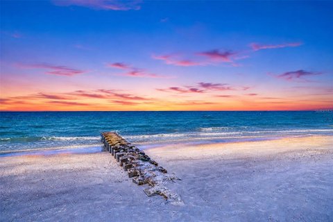 Copropriété à vendre à Madeira Beach, Floride: 3 chambres, 256.41 m2 № 2342483 - photo 13