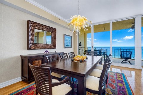 Copropriété à vendre à Madeira Beach, Floride: 3 chambres, 256.41 m2 № 2342483 - photo 28