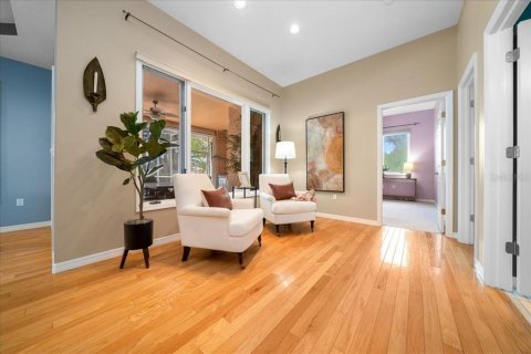 Casa en venta en Spring Hill, Florida, 4 dormitorios, 291.06 m2 № 1765977 - foto 14