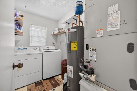 Casa en venta en Oviedo, Florida, 3 dormitorios, 118.45 m2 № 2386479 - foto 15