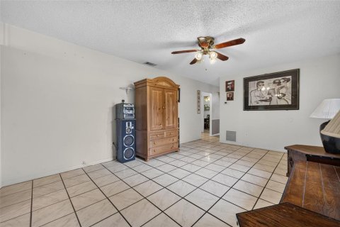 Casa en venta en Oviedo, Florida, 3 dormitorios, 118.45 m2 № 2386479 - foto 5