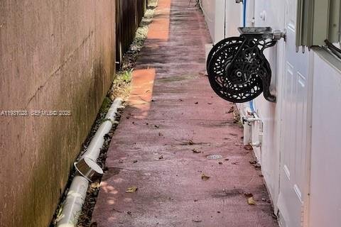 Снять в аренду виллу или дом в Майами, Флорида 10 спален, 284.19м2, № 2034777 - фото 7