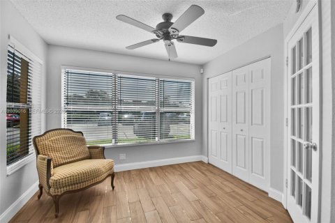Condo in Davie, Florida, 1 bedroom  № 2274724 - photo 24