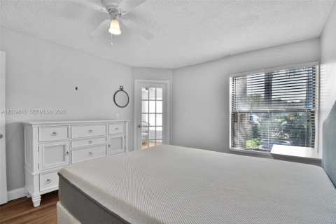 Condo in Davie, Florida, 1 bedroom  № 2274724 - photo 30